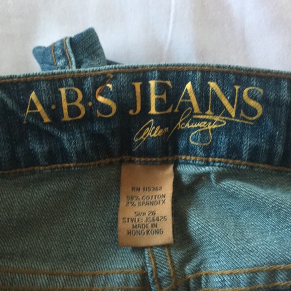 Jeans - Picture 4 of 5